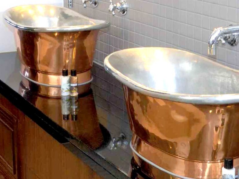 William Holland Copper Bateau Basin with tin interior