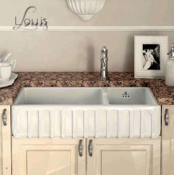 Louis III 997 x 480 x 220