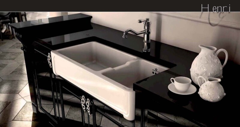 Henri III 997 x 470 x 220