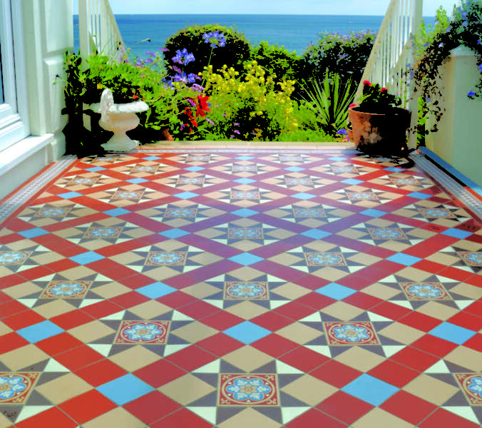 Original Style - VFT - Blenheim pattern with Telford border in Red, Blue, Buff, Brown and White