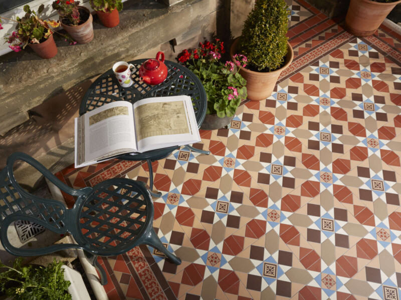 Original Style_VFT_Bespoke Red, Buff, Pugin Blue, White, Old London_location_3